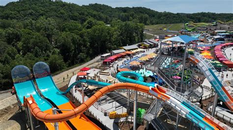 The edge waterpark - This is The Edge water coaster slide at Soaky Mountain Water Park in Sevierville, Tennessee, United States. Both lanes of this Blasterango Battle water slide...